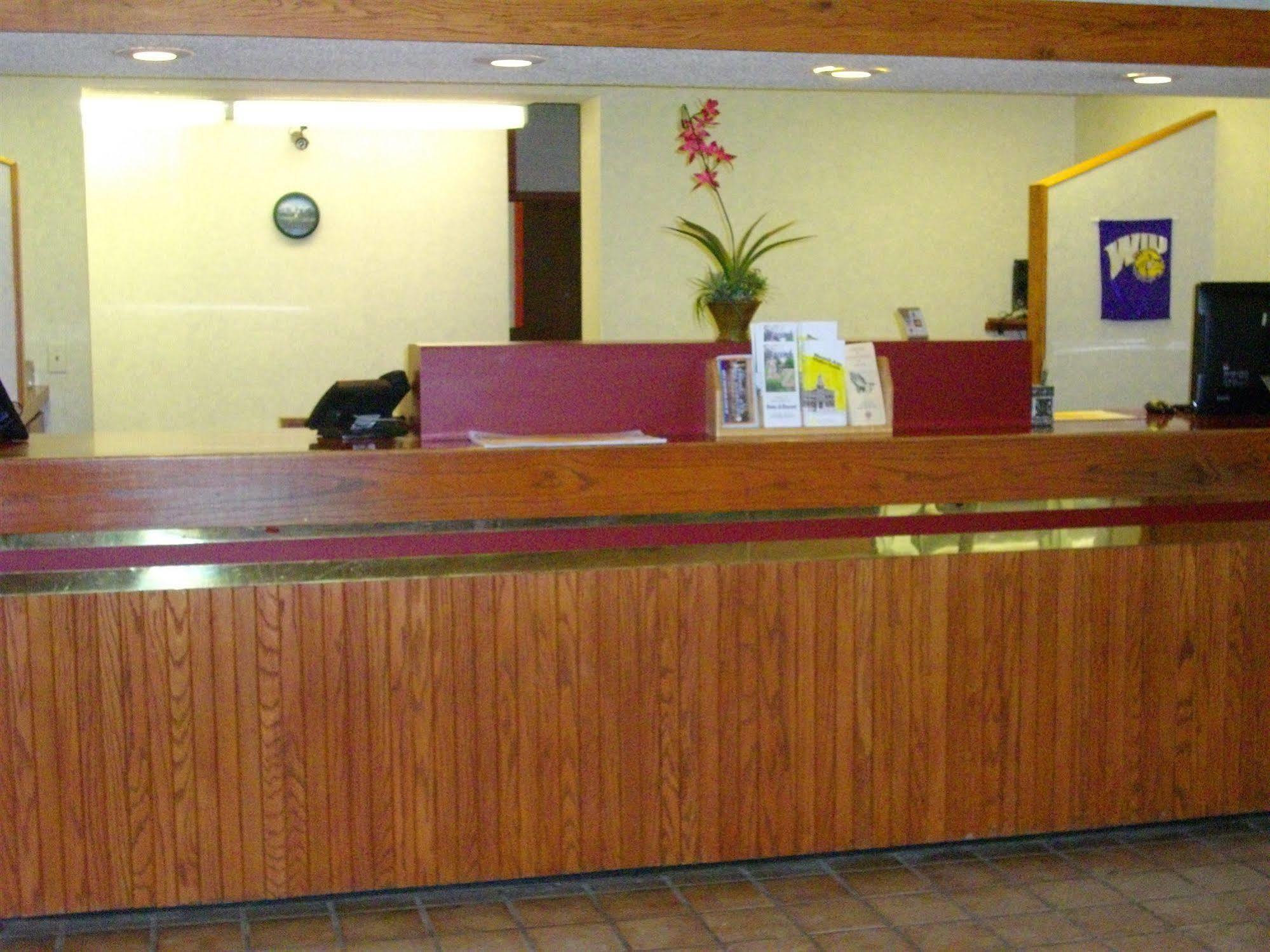 Macomb Inn Dış mekan fotoğraf